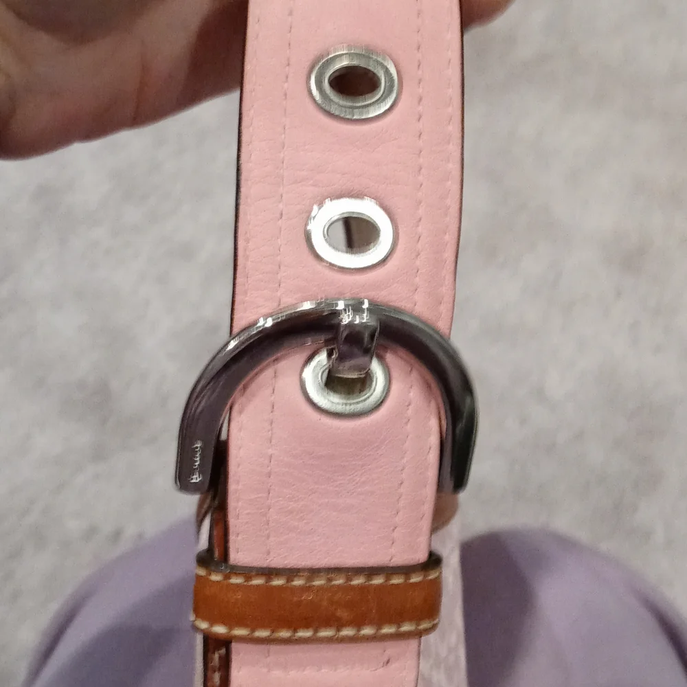 Coach vintage signature bag. - Picture 6 of 14